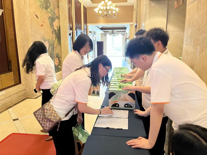 【擁抱挑戰(zhàn) 共筑未來】寶航人力2023年股權(quán)激勵(lì)啟動(dòng)大會圓滿成功